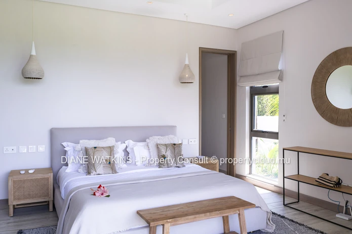 À vendre - Belle Villa de 4 Chambres avec Vue Sur le Parcours de Golf d'Anahita