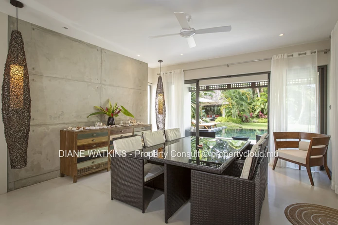 A Vendre - Luxueuse Villa de 5 Chambres à Anahita