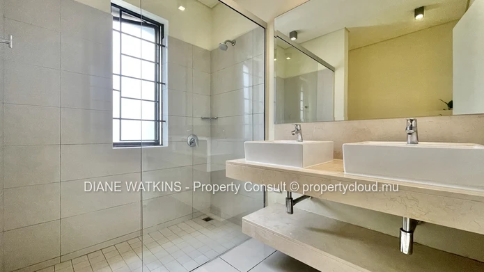 À Vendre - Appartement Pieds dans l’Eau