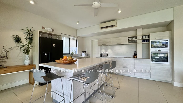 Bel Appartement de Luxe à Vendre à La Balise Marina