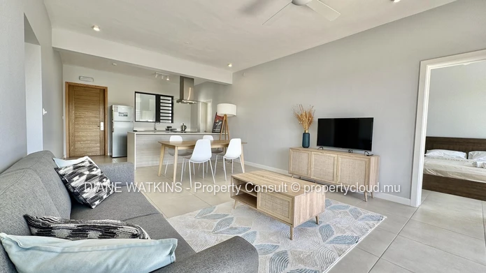Furnished Apartment for Rent in Cascavelle – Balcony, Pool & Smart City Living