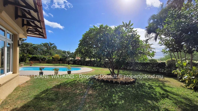 A Vendre - Grande villa familiale dans un quartier calme de Tamarin