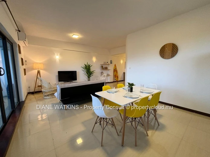 To Rent - Spacious and Bright Apartment in the Heart of La Preneuse 
