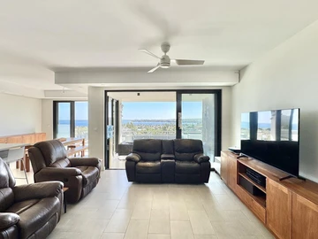 Townhouse, Duplex de 3 Chambres
