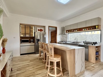 4 Bedroom Villa