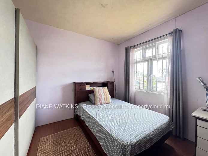 À Vendre – Spacieuse Maison de 3 Chambres à Wooton
