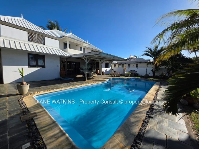 Spacious 6-Bedroom Furnished Villa with Guest House, Private Pool & Garden in Prime Residential Area