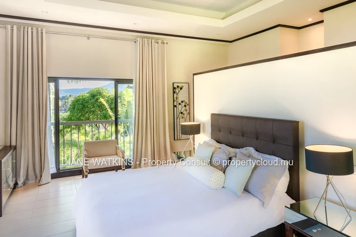 À vendre - Superbe Villa de 6 Chambres dans le Quartier Exclusif de Lunea à Anahita