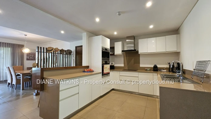 Appartement de 3 chambres à coucher à vendre à Azuri