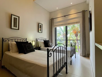 Townhouse, Duplex de 3 Chambres