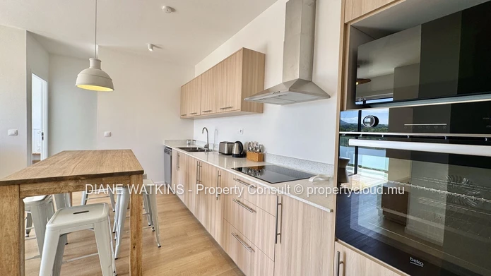 Investissement clé en main à Tamarin, appartement moderne avec vue panoramique