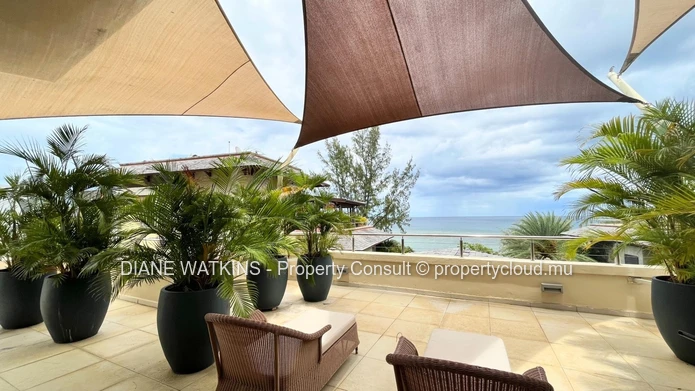 A Vendre - Penthouse Pieds dans l'Eau à Tamarin