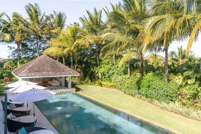 À vendre - Superbe Villa de 6 Chambres dans le Quartier Exclusif de Lunea à Anahita