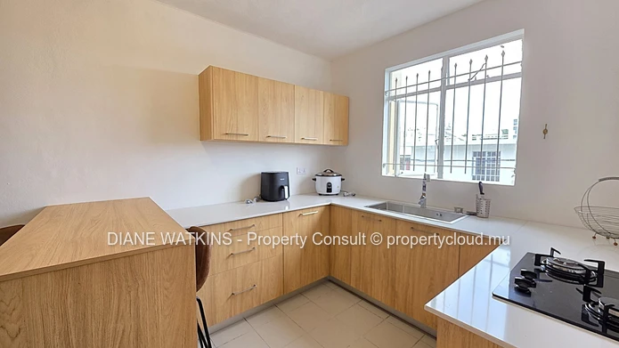  fully furnished 3-bedroom apartment in Curepipe