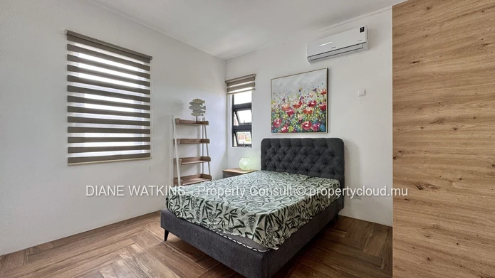 Villa moderne de 4 chambres à louer à Flic en Flac avec piscine privée