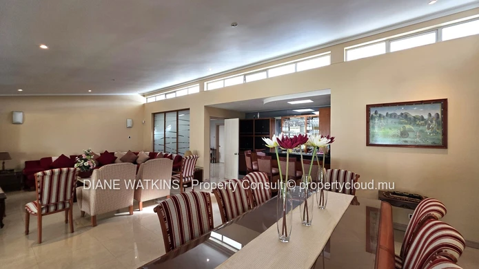 maison de 4 chambre a vendre a Curepipe