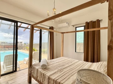 4 Bedroom Villa