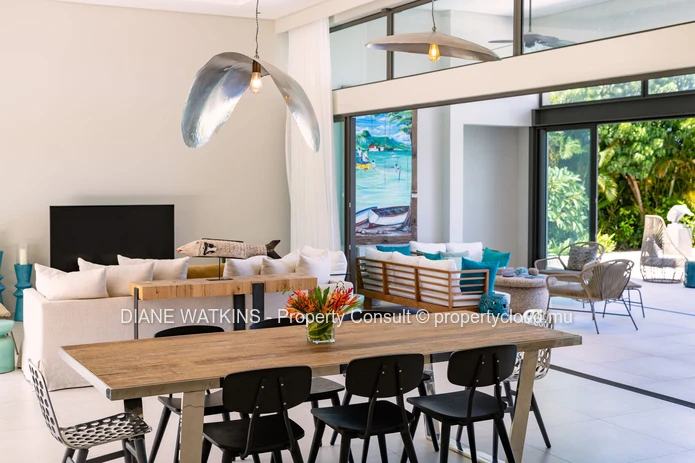 À Vendre – Duplex Moderne avec Vue sur le Golf à Anahita