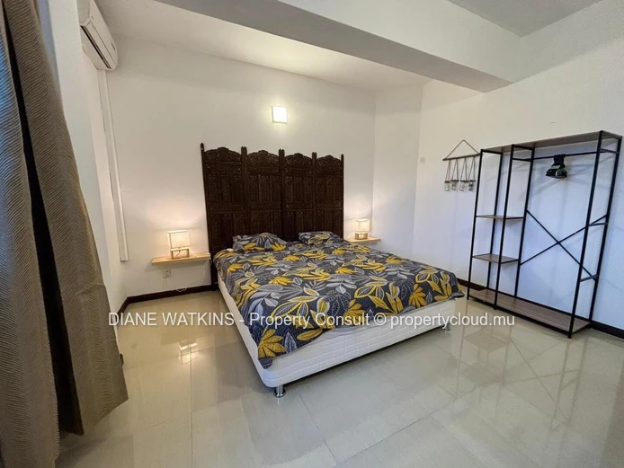 To Rent - Spacious and Bright Apartment in the Heart of La Preneuse 