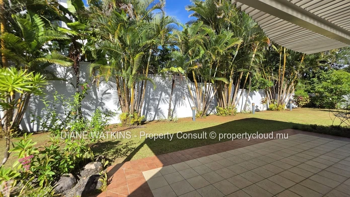 maison de 4 chambre a vendre a Curepipe