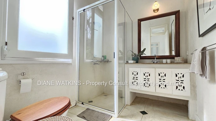 Grande maison de 5 chambres a Vendre a Moka Ile Maurice