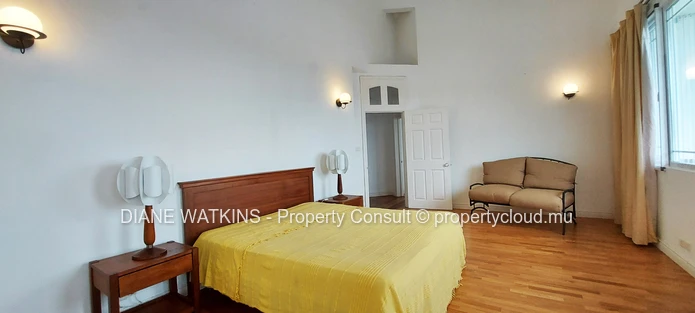 For Rent - 3 bedroom Penthouse in Floreal