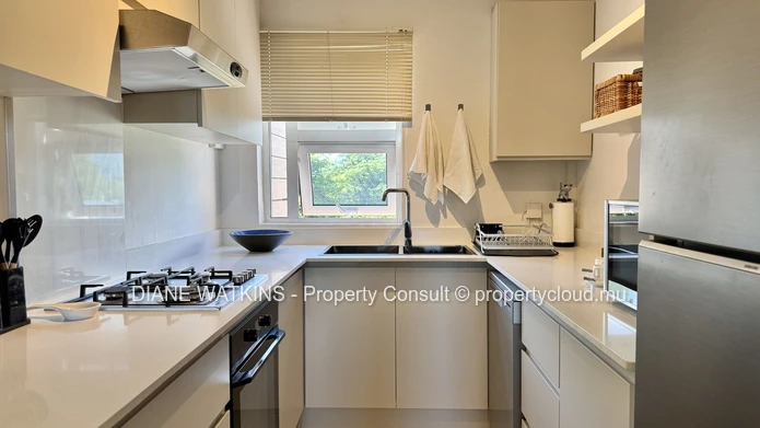 Recently Renovated 2-Bedroom Apartment for Short-Term Rental in the Heart of Tamarin