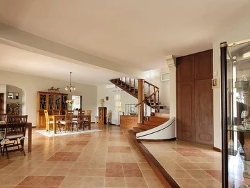 Maison de 4 Chambres