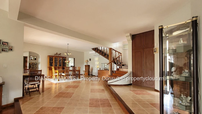 A Vendre - Grande villa familiale dans un quartier calme de Tamarin