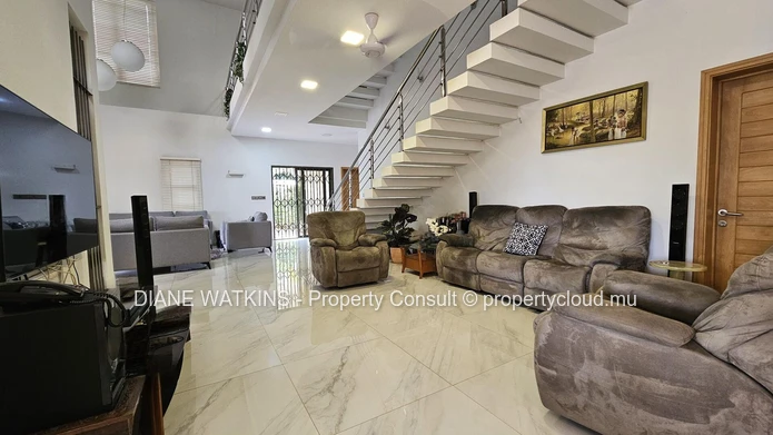 Maison de 4 chambres à coucher à vendre à Beau Bassin