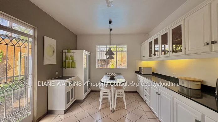 Elegant and Spacious Family Home for Rent in Black River