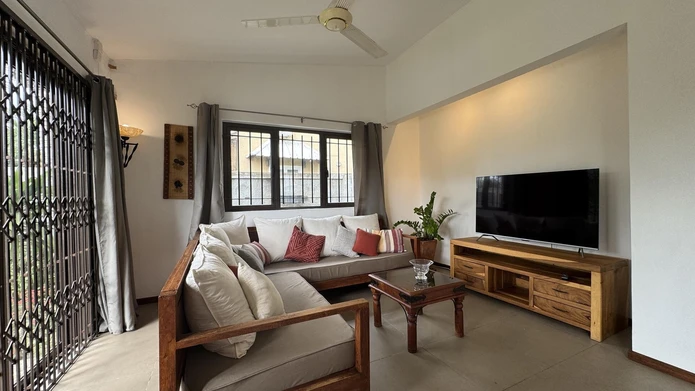 Élégante Maison de 3 Chambres avec Piscine à Louer à Tamarin | DIANE WATKINS Property Consult