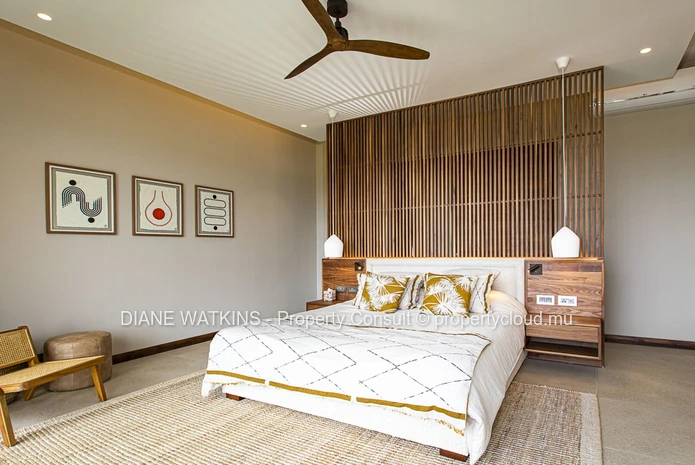 For Sale - Chic Upscale Villa with Sea Views at Anahita