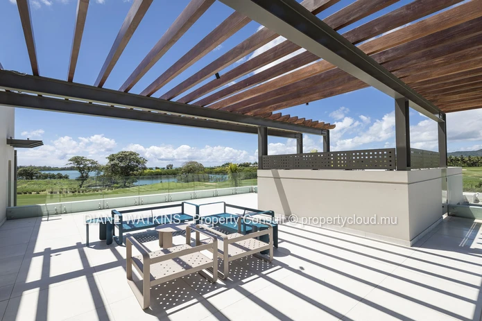 FOR SALE - Modern and Luxurious 4 Bedroom Duplex in Anahita