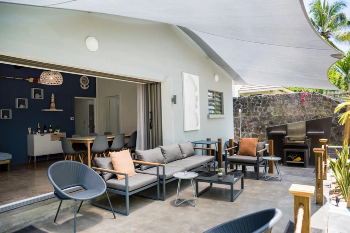 Stylish 3-bedroom house for rent in Roches Noires