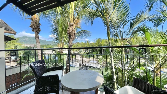 À Vendre - Spacieux Duplex à La Balise Marina