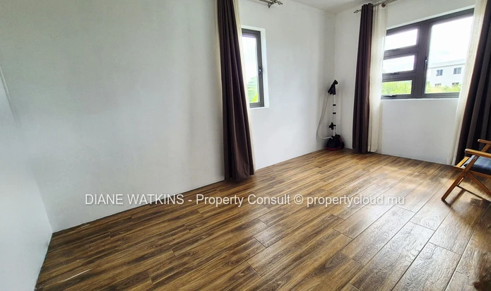 Modern Family Home in a Quiet Residential Neighbourhood – 4 Bedrooms