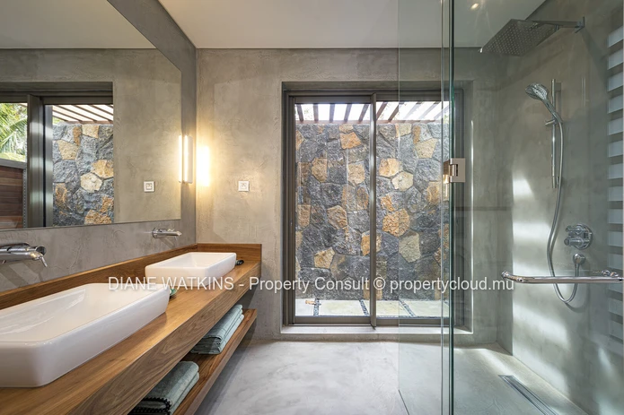 A VENDRE - Villa Parfaite Avec Vue Sur le Golf à Anahita