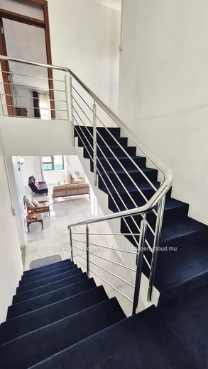 Modern Family Home in a Quiet Residential Neighbourhood – 4 Bedrooms