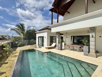 4 Bedroom Villa