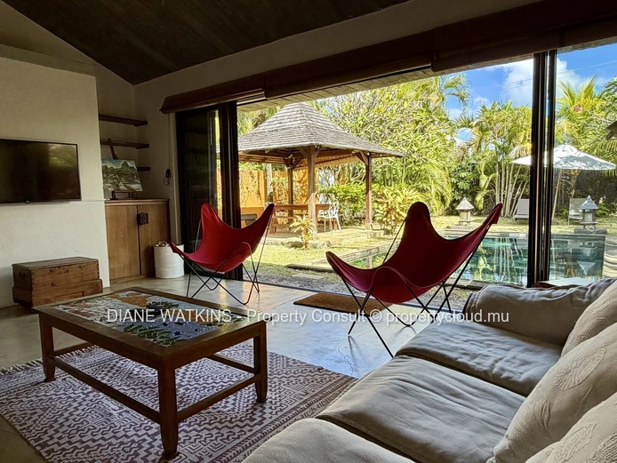 For Rent – Tastefully Designed 3-Bedroom Villa in Pointe d'Esny