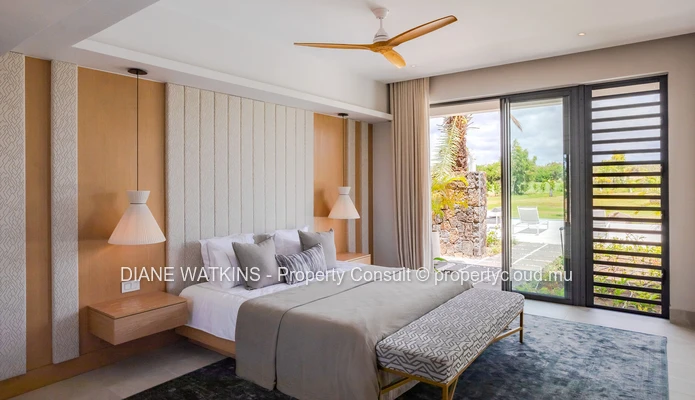 À vendre - Superbe Villa de Golf de 5 Chambres Sur le Parcours de Golf Ernie Els