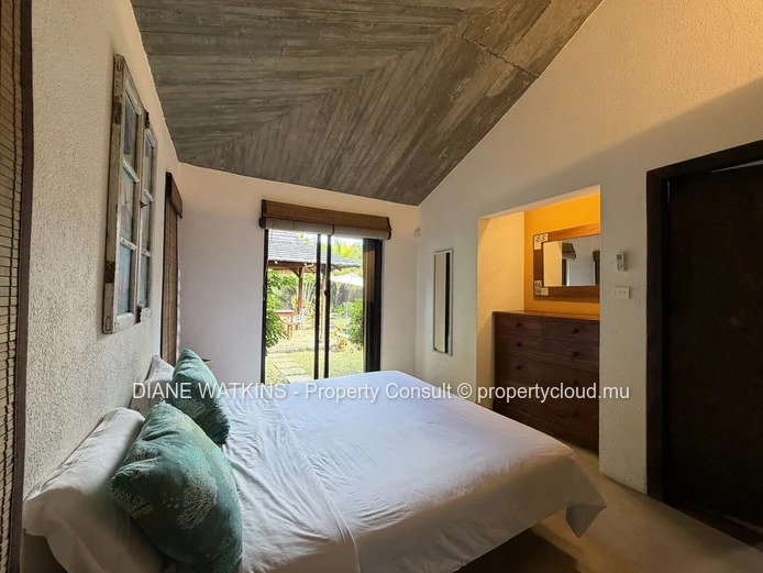 For Rent – Tastefully Designed 3-Bedroom Villa in Pointe d'Esny