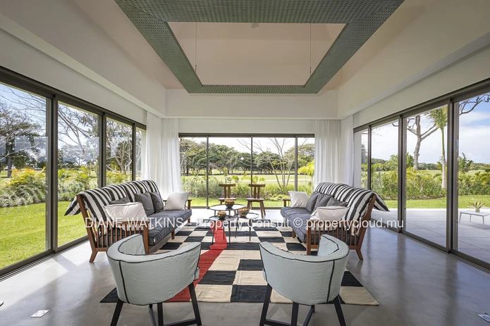 A VENDRE - Villa Parfaite Avec Vue Sur le Golf à Anahita