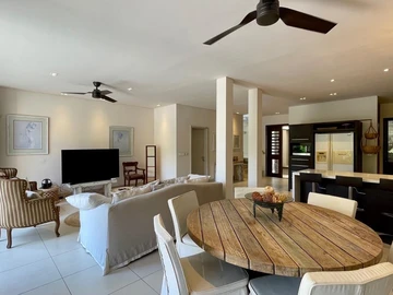 Townhouse, Duplex de 3 Chambres