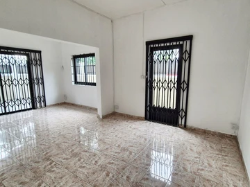 Appartement de 6 Chambres