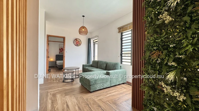 Villa moderne de 4 chambres à louer à Flic en Flac avec piscine privée