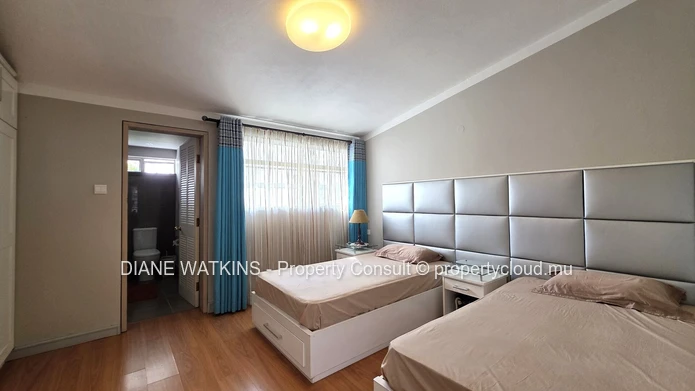 maison de 4 chambre a vendre a Curepipe