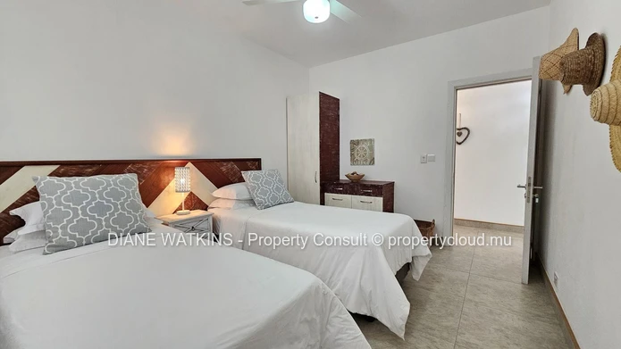 For Rent – 2-Bedroom Beachfront Apartment