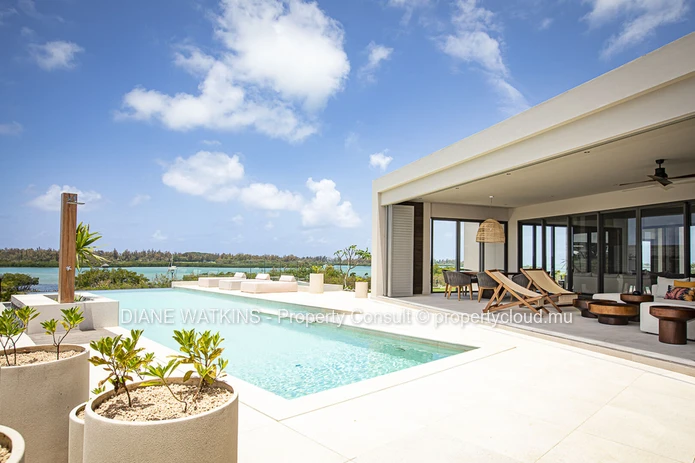 For Sale - Chic Upscale Villa with Sea Views at Anahita